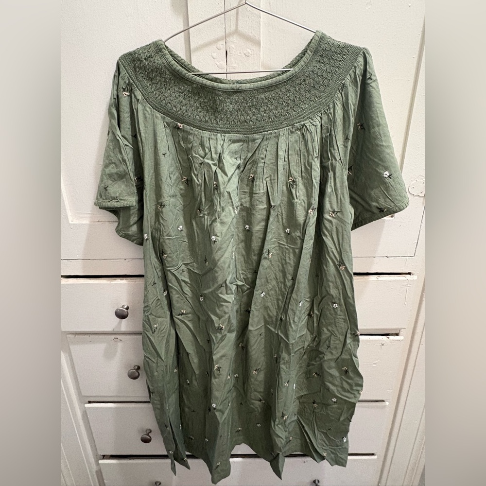 NWT Old Navy 2X Olive Green Floral Embroidered Dress